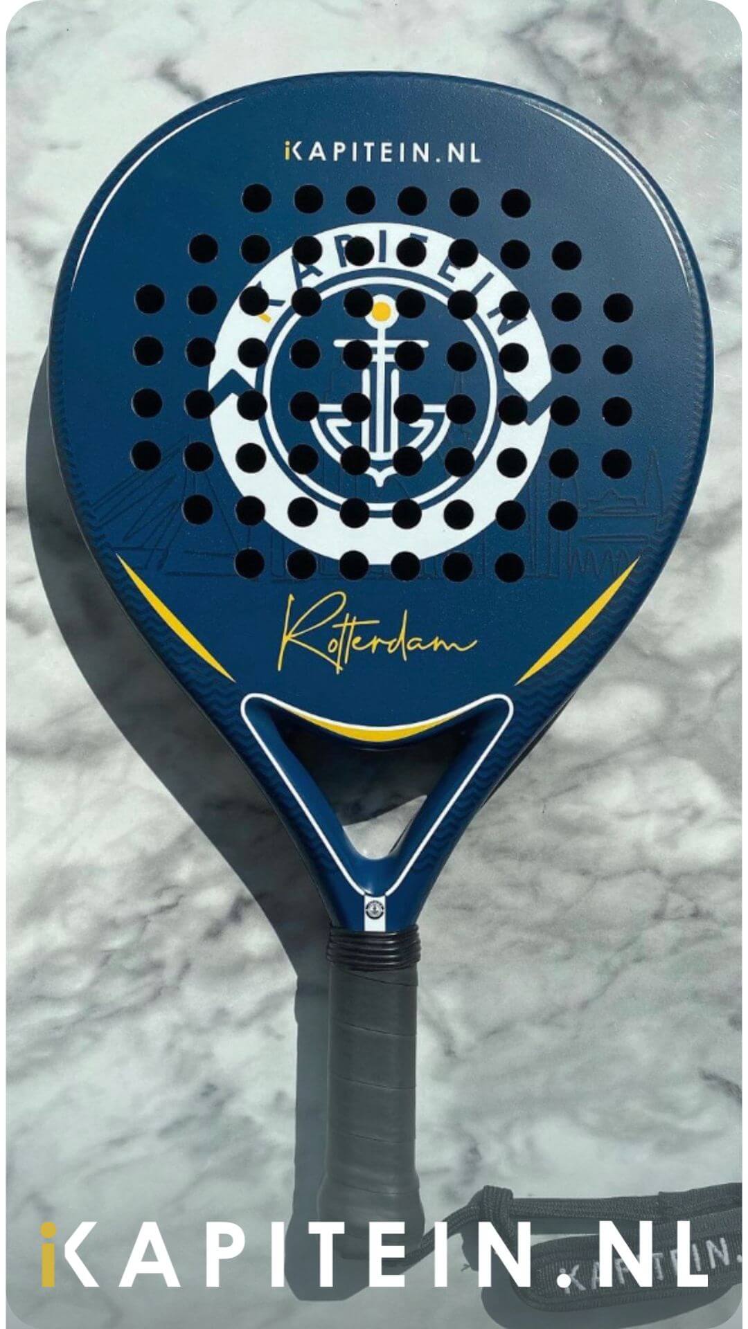 Custom Padelracket met logo laten maken voor iKapitein Rotterdam