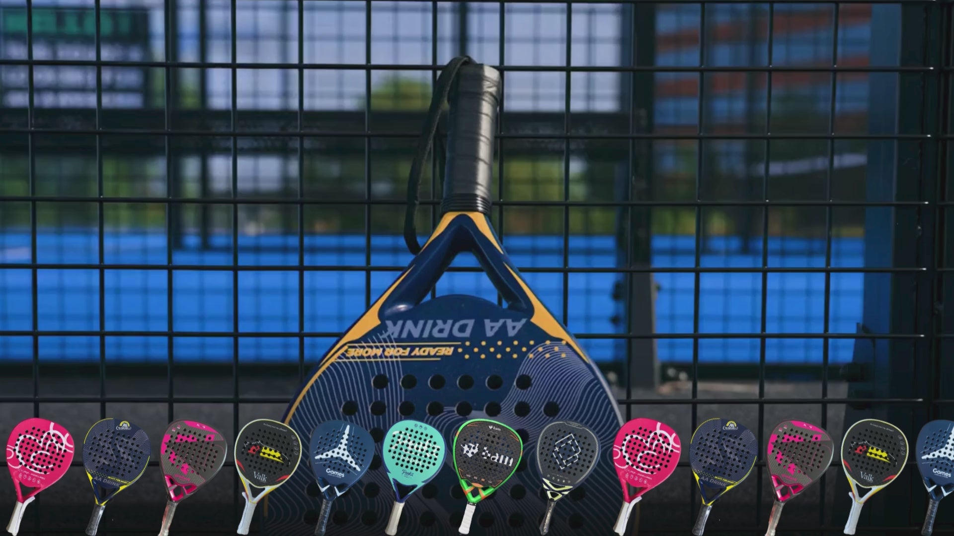 Custom padelrackets met logo voor AA drink en bedrijven en clubs