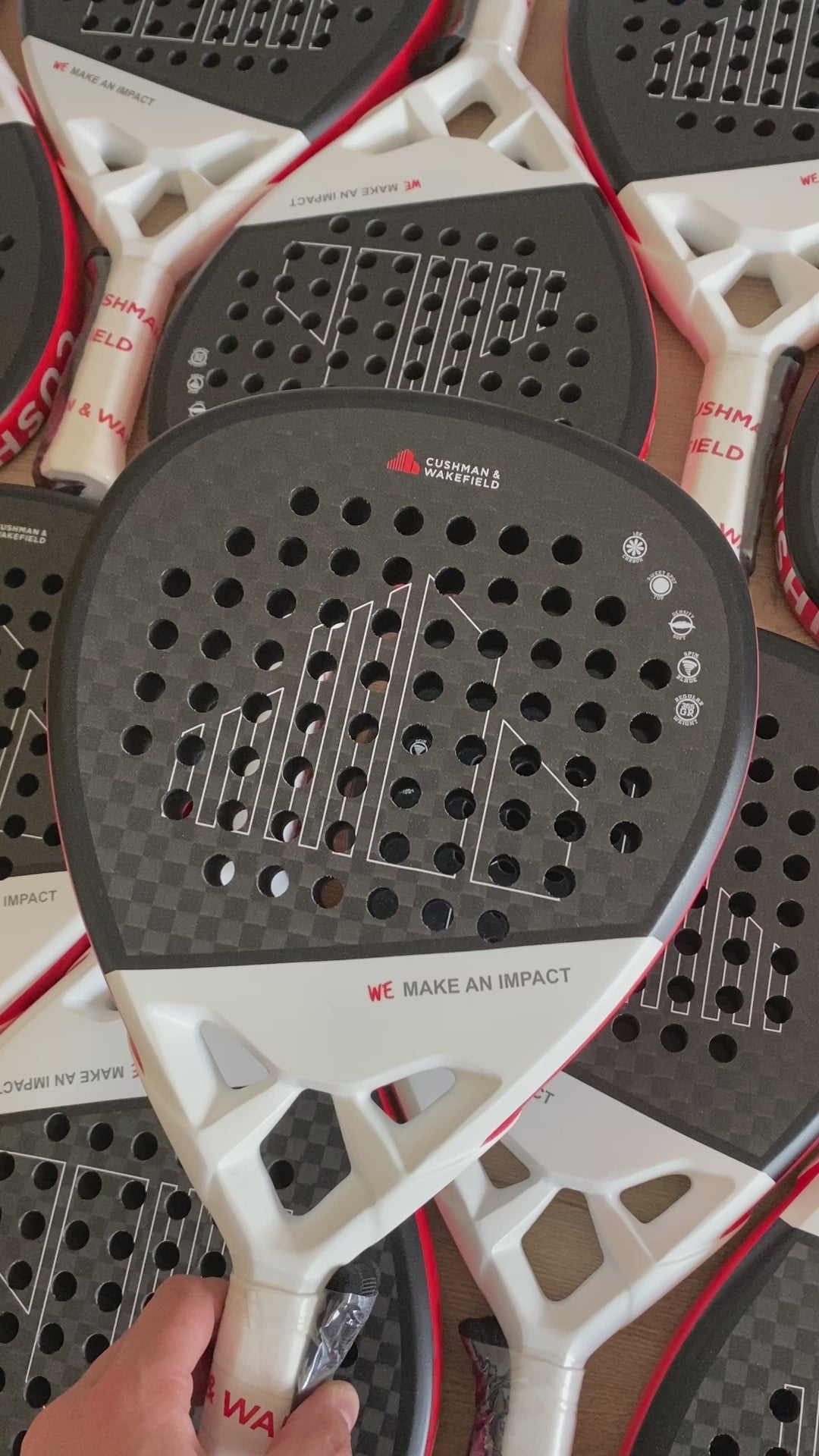 Padelrackets met logo voor Cushman and Wakefield
